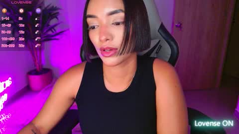 Snapshot of kleogold_1 chatting on 09.26.25 Christina online show from 09.26.25