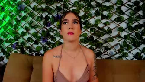 Snapshot of kloe_bella chatting on 09.09.25 kloe_bella online show from 09.09.25