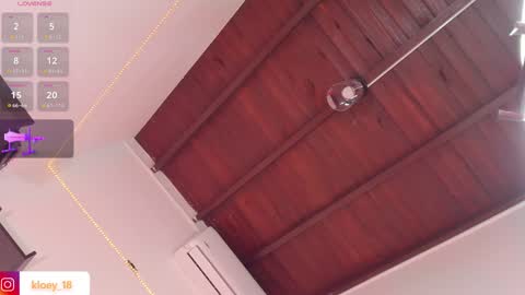 Snapshot of kloey_hoot chatting on 02.02.25 Kloey online show from 02.02.25