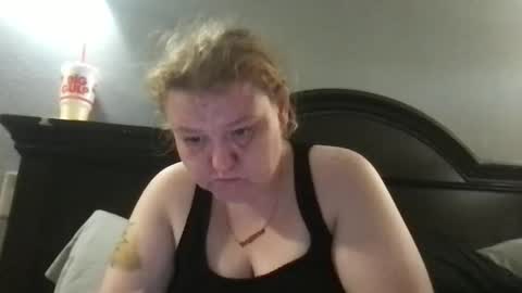 Snapshot of kmarie1196 chatting on 06.05.26 kmarie1196 online show from 06.05.26