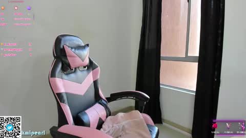 Camila Reyes online show from 11.07.25