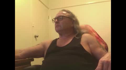 knobout online show from 04.23.26