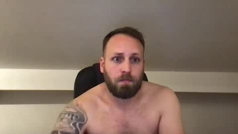 Snapshot of kobasic chatting on 12.14.24 hugo online show from 12.14.24