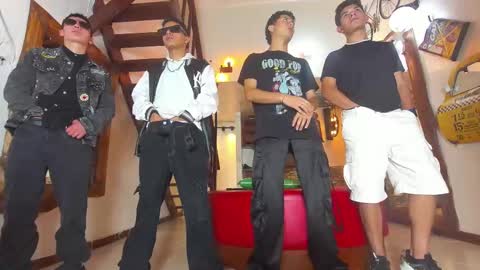 Snapshot of kobayaske chatting on 02.24.25 kobayaske online show from 02.24.25