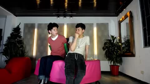 Snapshot of kobayaske chatting on 12.01.25 kobayaske online show from 12.01.25