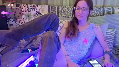 Snapshot of kohlbird chatting on 06.03.26 kohlbird online show from 06.03.26