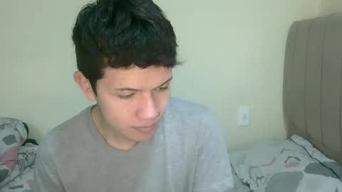 Snapshot of koiseraphin chatting on 04.10.26 Jacob and Victoria online show from 04.10.26