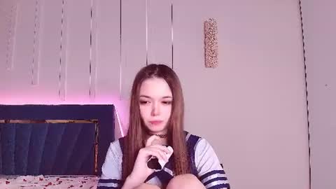 Snapshot of kok0mi_ chatting on 07.20.26 Koko online show from 07.20.26
