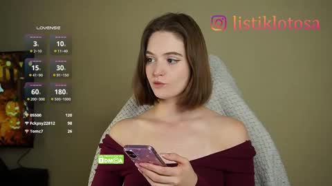 Snapshot of kokome21 chatting on 10.24.25 kokome21 online show from 10.24.25