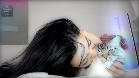 Snapshot of kokonut__ chatting on 02.25.25 Lisa online show from 02.25.25