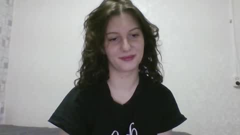 Snapshot of kokorico_spark chatting on 12.19.25 kokorico_spark online show from 12.19.25