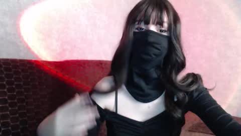 Snapshot of kokosik_2 chatting on 11.24.25 kisa online show from 11.24.25