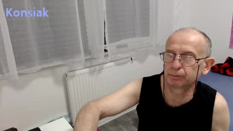 Snapshot of konsiak chatting on 02.10.26 Komsiak online show from 02.10.26