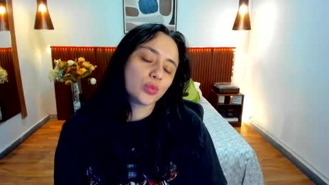 Kora Shadow online show from 04.29.26