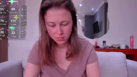 Snapshot of kortney_williams chatting on 10.23.25 Twiix online show from 10.23.25