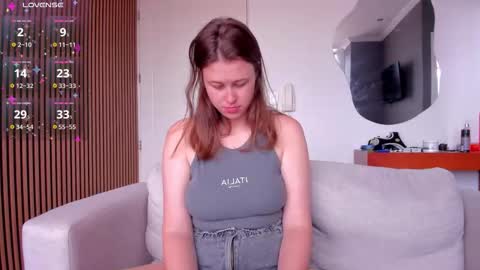 Snapshot of kortney_williams chatting on 11.24.25 Twiix online show from 11.24.25