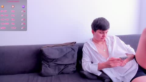 Snapshot of kortney_williams chatting on 07.25.26 Twiix online show from 07.25.26