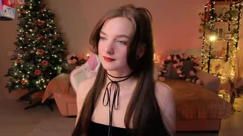 Kottyaa cb FOLLOWING  online show from 12.13.24