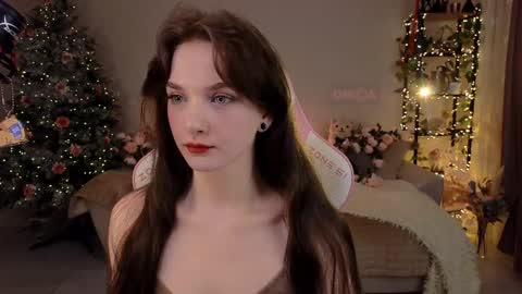 Kottyaa cb FOLLOWING  online show from 12.20.24