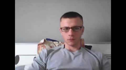 Snapshot of kourii chatting on 03.11.25 Kourii online show from 03.11.25