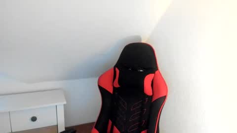 Snapshot of kozik1992 chatting on 12.08.24 Bartek online show from 12.08.24