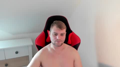 Snapshot of kozik1992 chatting on 01.04.25 Bartek online show from 01.04.25