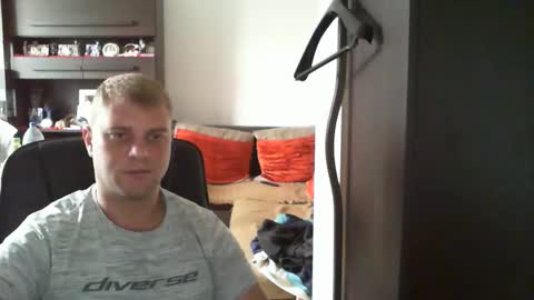 Snapshot of kozik1992 chatting on 09.25.25 Bartek online show from 09.25.25