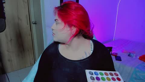 Snapshot of kpayton99 chatting on 01.09.25 Khloe online show from 01.09.25