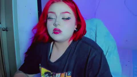 Snapshot of kpayton99 chatting on 02.18.25 Khloe online show from 02.18.25