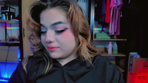 Snapshot of kpayton99 chatting on 01.07.26 Khloe online show from 01.07.26