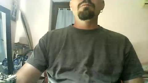 Snapshot of kratoskratoskratos chatting on 05.25.26 Kratos online show from 05.25.26