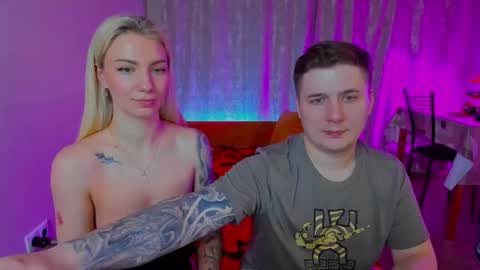 Snapshot of kratoslisandra chatting on 03.04.25 Lisandra online show from 03.04.25