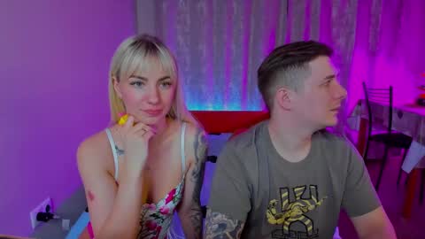 Snapshot of kratoslisandra chatting on 03.07.25 Lisandra online show from 03.07.25