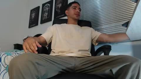 kratoswolf online show from 08.05.26
