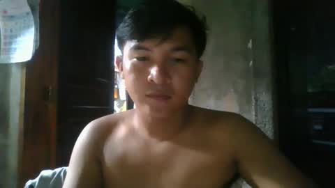 Snapshot of krezikeed chatting on 10.24.25 krezikeed online show from 10.24.25