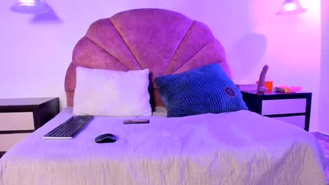 Nahomi online show from 01.19.26