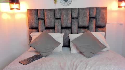 kris_kane1 online show from 01.18.26