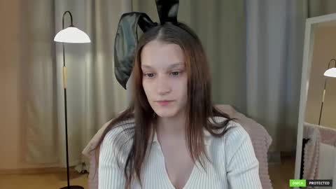 Snapshot of krisdoeil chatting on 11.27.25 krisdoeil online show from 11.27.25