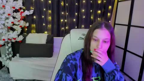 Snapshot of krisdoeil chatting on 01.13.26 krisdoeil online show from 01.13.26