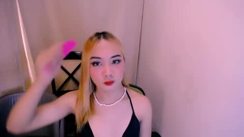 krisha_collins online show from 03.24.26