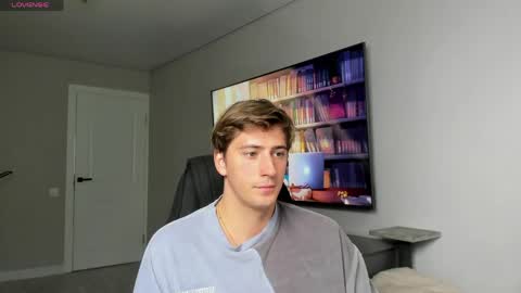 Snapshot of krishort chatting on 05.10.26 krishort online show from 05.10.26