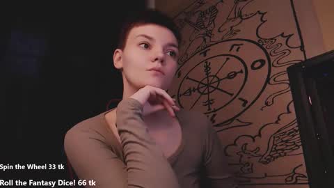 Snapshot of krisneal chatting on 11.20.25 krisneal online show from 11.20.25