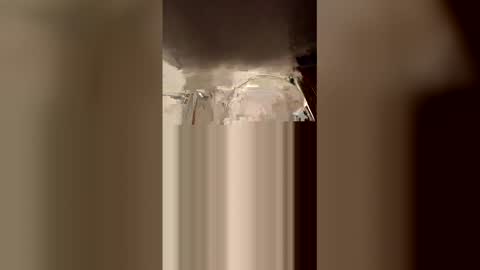 krispyholmes online show from 04.19.26