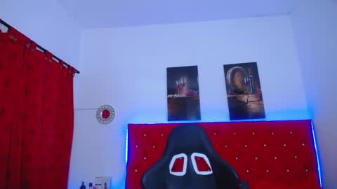 kriss_sweetboobs online show from 01.29.25