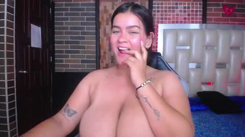 kriss_sweetboobs online show from 02.26.25