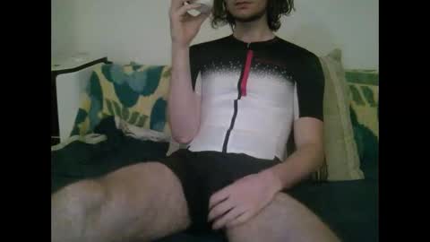 krissifitboy_xxx online show from 02.22.25