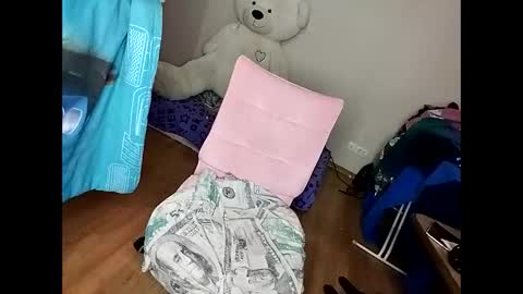 KrissSexi online show from 12.16.24