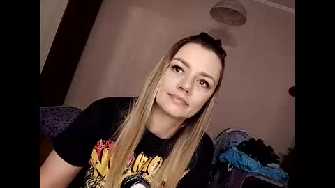 KrissSexi online show from 01.22.25