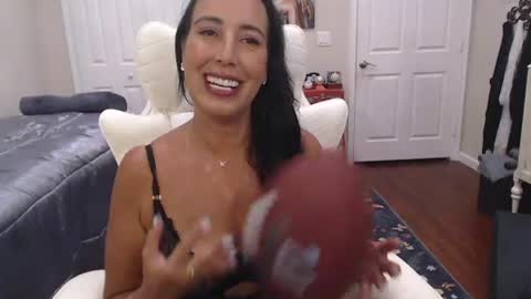 Krissy online show from 08.04.26