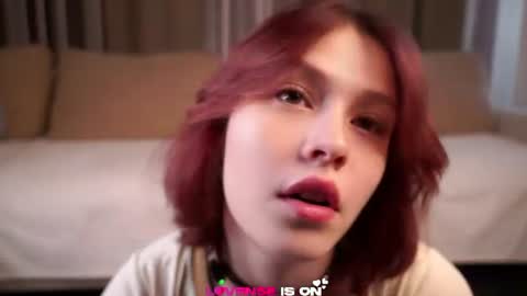 Snapshot of krissyhei chatting on 07.25.26 Sarah online show from 07.25.26